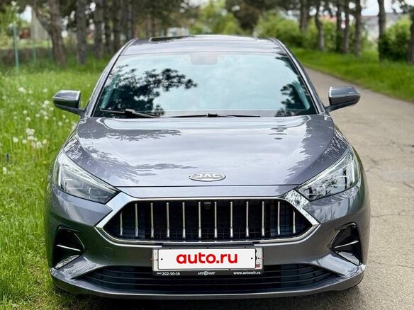 2023 JAC J7 I, серый, 1500000 рублей - вид 4
