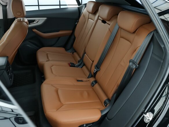 2023 Audi Q8 55 TFSI I (4M), чёрный, 8990000 рублей - вид 10