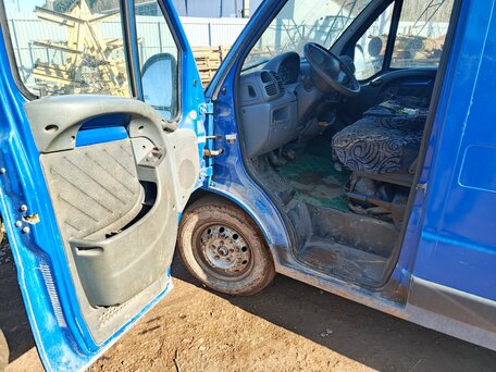 2005 Peugeot Boxer, синий, 550000 рублей, вид 3
