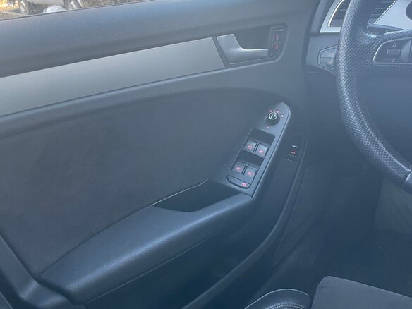 2011 Audi A4 IV (B8), белый, 935000 рублей - вид 7