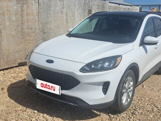 2021 Ford Escape IV, белый, 2100000 рублей, вид 3