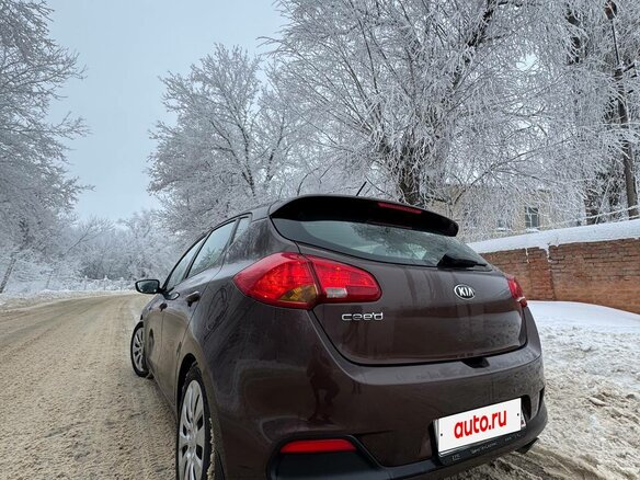 2013 Kia Ceed II, коричневый, 850000 рублей - вид 9