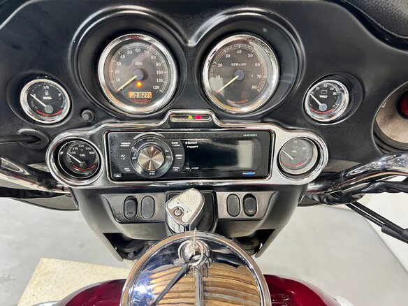 2006 Harley-Davidson Electra Glide, пурпурный, 530000 рублей - вид 25