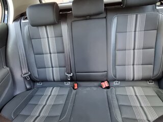 2012 Volkswagen Golf VI, чёрный, 670000 рублей, вид 4