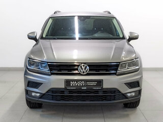 2020 Volkswagen Tiguan II, серебристый, 2500000 рублей, вид 2