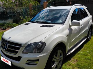 2011 Mercedes-Benz M-Класс 350 II (W164) Рестайлинг, белый, 2100000 рублей, вид 1