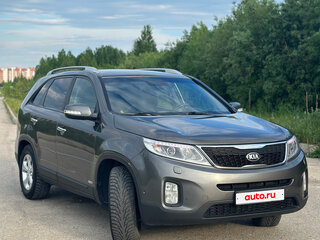 2013 Kia Sorento II Рестайлинг, серый, 1630000 рублей, вид 2