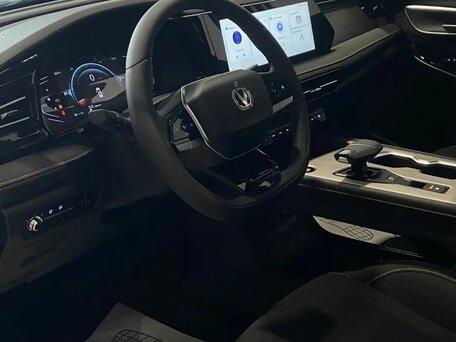 2026 Changan CS75 Pro, серый, 3055000 рублей, вид 4