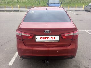 2012 Kia Rio 5-speed III, красный, 415000 рублей, вид 5