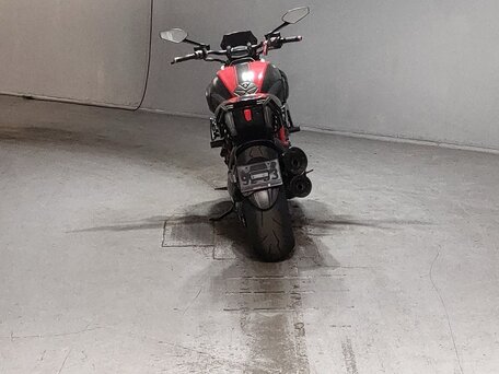 2015 Ducati Diavel Carbon, чёрный, 805000 рублей, вид 4