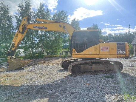 2006 Komatsu PC200-7, жёлтый, 2790000 рублей, вид 5