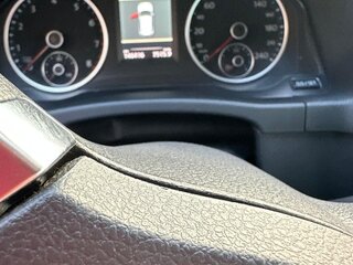 2013 Volkswagen Tiguan I Рестайлинг, серебристый, 1400000 рублей, вид 4