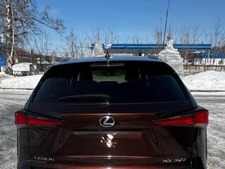 2017 Lexus NX 300 I Рестайлинг, коричневый, 3650000 рублей, вид 4