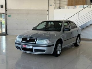 2010 Skoda Octavia I (A4) Рестайлинг, серебристый, 419900 рублей, вид 3