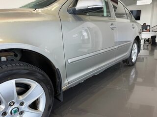 2010 Skoda Octavia Czech market II (A5) Рестайлинг, серый, 545000 рублей, вид 5