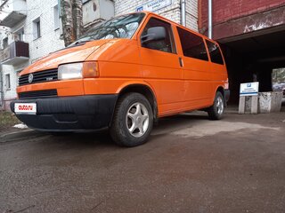 2002 Volkswagen Transporter T4, оранжевый, 1249000 рублей, вид 1