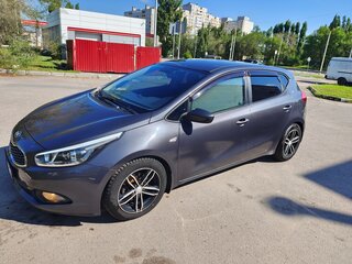 2013 Kia Ceed II, серый, 1070000 рублей, вид 5