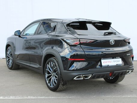 2023 Changan UNI-T I, чёрный, 2350000 рублей, вид 5