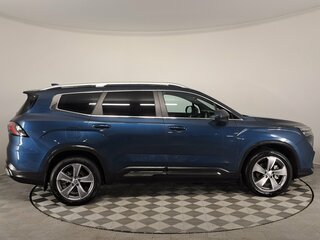 2025 Geely Okavango I Рестайлинг, синий, 3090000 рублей, вид 4