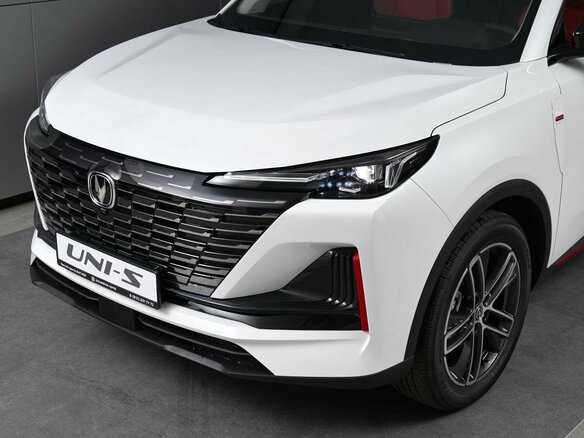 2025 Changan UNI-S I, белый, 3179900 рублей - вид 4