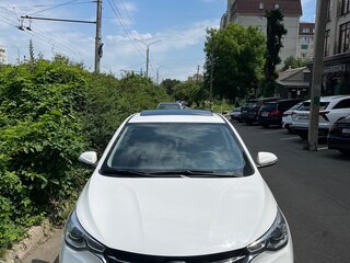 2023 Changan Alsvin, белый, 999999 рублей, вид 3