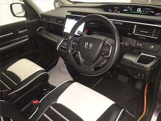 2022 Honda Stepwgn V Рестайлинг, серый, 2000000 рублей, вид 4
