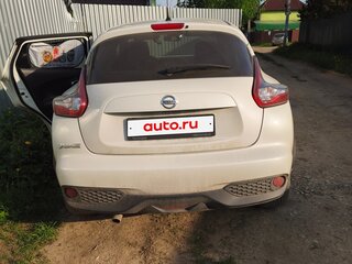 2017 Nissan Juke I Рестайлинг, белый, 1499000 рублей, вид 4