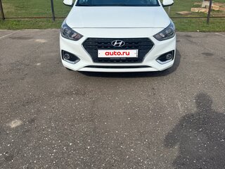 2019 Hyundai Solaris II, белый, 1300000 рублей, вид 2