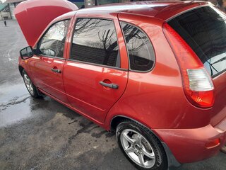 2009 Lada (ВАЗ) Kalina I, красный, 240000 рублей, вид 3