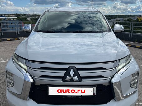 2020 Mitsubishi Pajero Sport III Рестайлинг, белый, вид 1