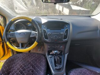2016 Ford Focus III Рестайлинг, жёлтый, 455000 рублей, вид 5