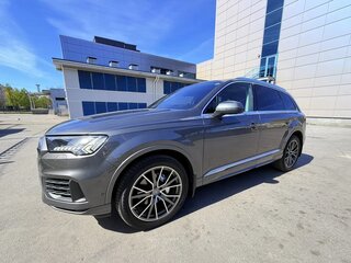 2020 Audi Q7 45 TDI II (4M) Рестайлинг, серый, 5400000 рублей, вид 5