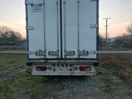 2007 MAN TGA, красный, 2750000 рублей, вид 2