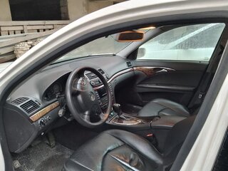 2005 Mercedes-Benz E-Класс 350 III (W211, S211), белый, 790000 рублей, вид 4