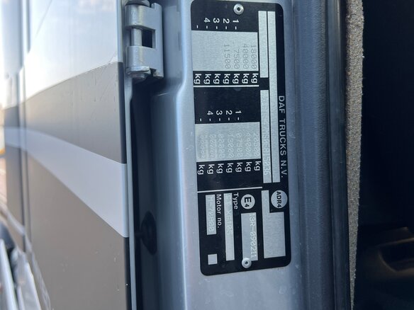 2008 DAF XF 105, серебристый, 5900000 рублей - вид 13