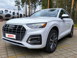 2021 Audi Q5 45 TFSI II (FY) Рестайлинг, белый, 3680000 рублей, вид 1
