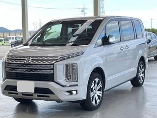 2023 Mitsubishi Delica D:5 I Рестайлинг, белый, 2799000 рублей, вид 1