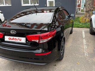 2015 Kia Rio III Рестайлинг, чёрный, 1100000 рублей, вид 4