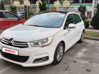 2011 Citroen C4 II, белый, 690000 рублей, вид 1