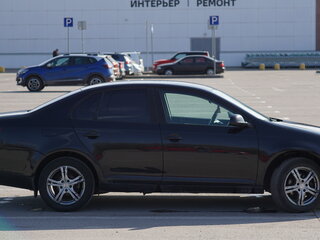 2008 Volkswagen Jetta V, чёрный, 450000 рублей, вид 3