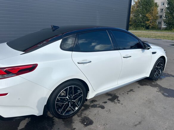 2018 Kia Optima IV Рестайлинг, белый, 2199000 рублей - вид 1