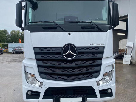 2023 Mercedes-Benz Actros, белый, 6300000 рублей, вид 2