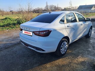 2024 Lada (ВАЗ) Vesta I Рестайлинг (NG), белый, 1400000 рублей, вид 5