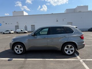 2013 BMW X5 30d II (E70) Рестайлинг, серый, 2000000 рублей, вид 4