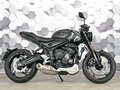 2021 Triumph Trident 660, чёрный, 727000 рублей - вид 2