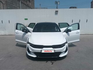 2021 Kia K5 III, белый, 2750000 рублей, вид 4