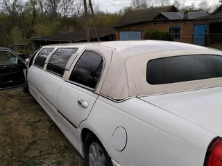 2004 Lincoln Town Car III Рестайлинг, белый, 700000 рублей, вид 4