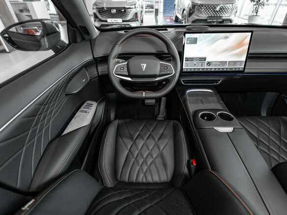 2025 Changan Deepal S07 31.73 kWh I, серый, 5289900 рублей - вид 16