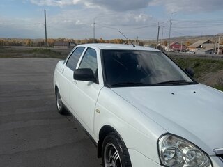 2017 Lada (ВАЗ) Priora I Рестайлинг, белый, 555000 рублей, вид 3