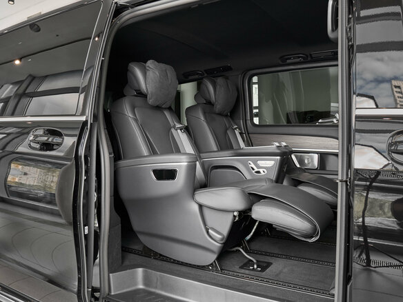 2026 Mercedes-Benz V-Класс 300 d экстра длинный III (W447) Рестайлинг 2, чёрный - вид 19
